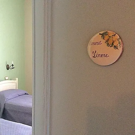 Zerosalento Gæstehus 3*